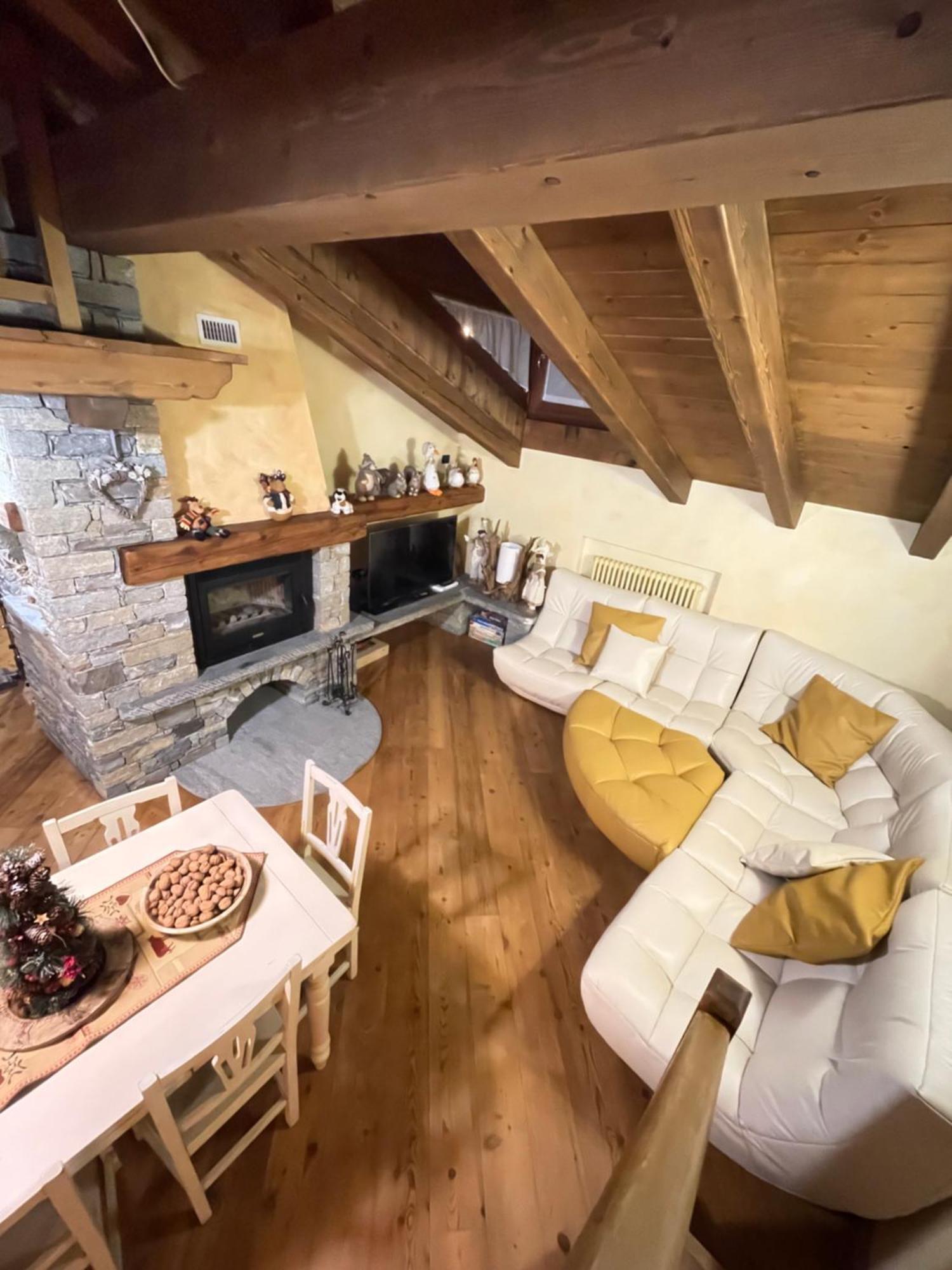 Apartament Miramountains La Thuile Zewnętrze zdjęcie
